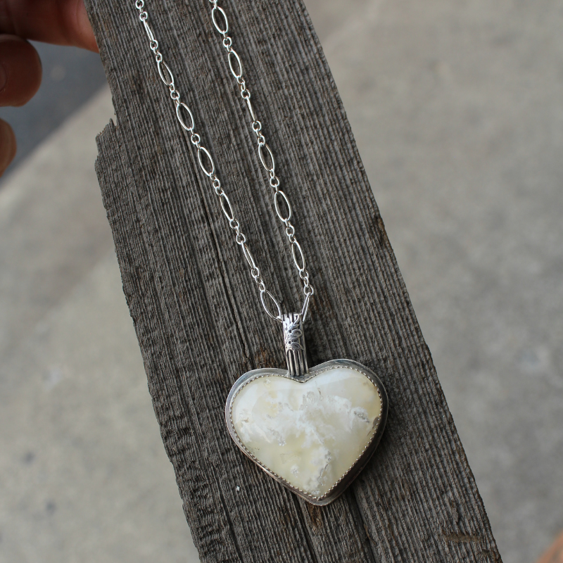 The Boundless Pendant