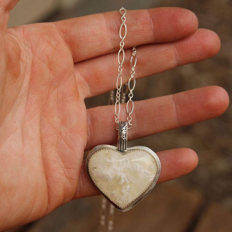 The Boundless Pendant